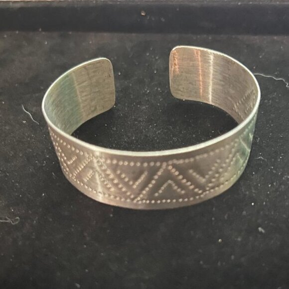 Jewelry - Punch Design Thin Metal Cuff Bracelet